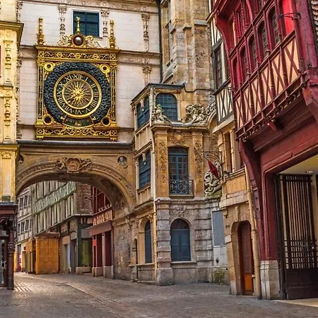 Le Cosy Du Gros-horloge Centre De *